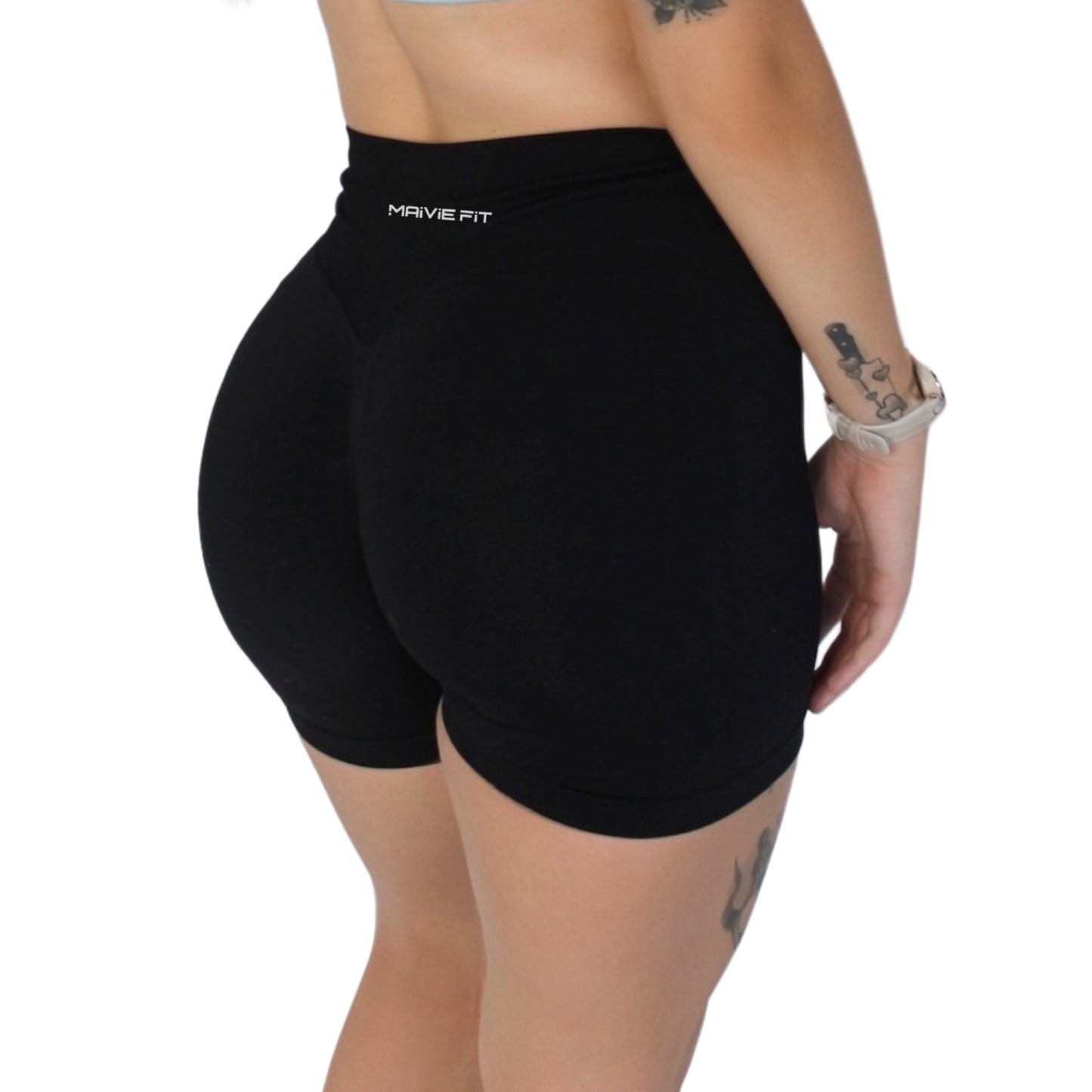 Maivie Fit Signature Scrunch Shorts in Deep Black