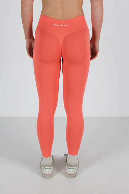 Maivie Fit Signature Scrunch Leggings in Peach