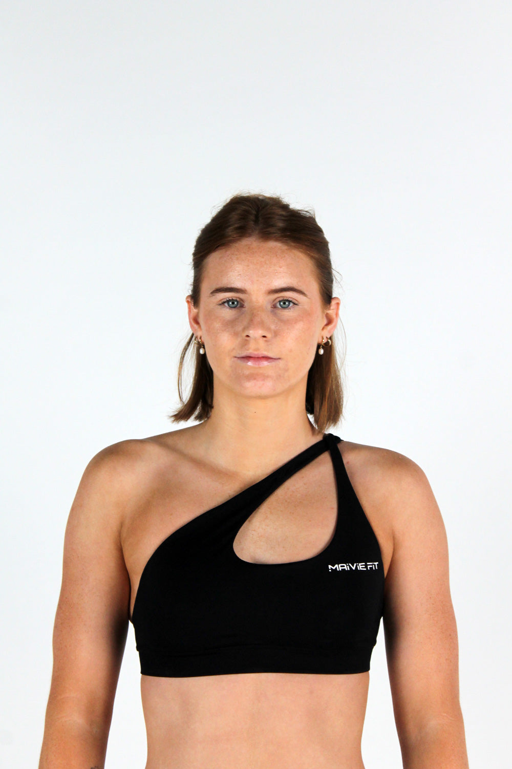 Maivie Fit Cross Crop in Deep Black